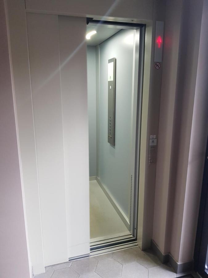 Heart Of Baron Apartment รีกา ภายนอก รูปภาพ